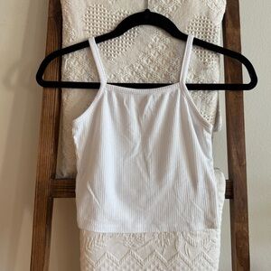 NWOT Emma & Sam from LF White Ribbed Sleeveless Tank Top